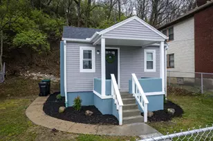 2117 Highland Ave, Cincinnati, OH 45219 - Photo 2