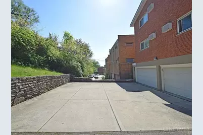 1112 Towne Street #3, Cincinnati, OH 45216 - Photo 6