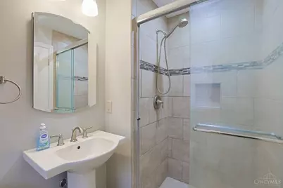 8488 Holiday Hills Drive, Cincinnati, OH 45255 - Photo 20