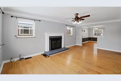 2827 Roseann Lane, Cincinnati, OH 45239 - Photo 8