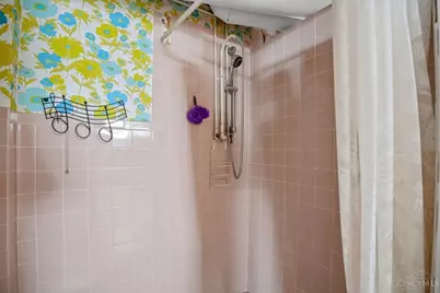 2827 Roseann Lane, Cincinnati, OH 45239 - Photo 32