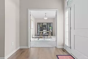 1382 Brookchase Cir, Hamilton Township, OH 45039 - Photo 8