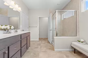 1382 Brookchase Cir, Hamilton Township, OH 45039 - Photo 32