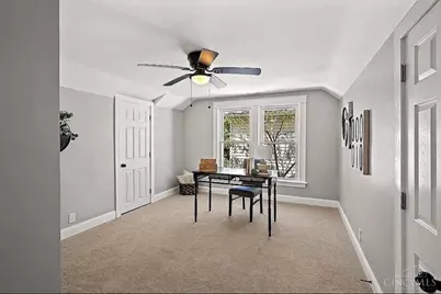 5811 Bramble Avenue, Cincinnati, OH 45227 - Photo 16