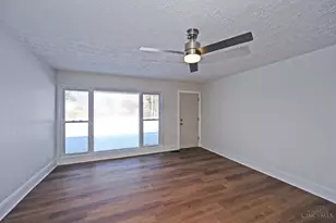 8609 Balboa Dr, Cincinnati, OH 45231 - Photo 12