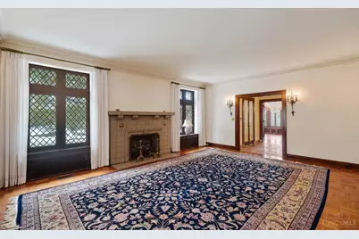 3870 Middleton Avenue, Cincinnati, OH 45220 - Photo 10