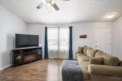 418 Lake Front Drive, Lebanon, OH 45036 - Photo 6