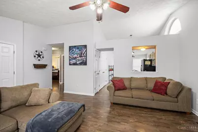 418 Lake Front Drive, Lebanon, OH 45036 - Photo 8