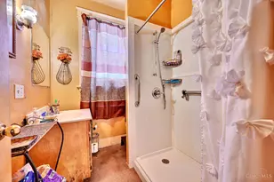 3460 Bevis Ave, Cincinnati, OH 45207 - Photo 24