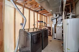 256 Centerbury Ct, Springdale, OH 45246 - Photo 30