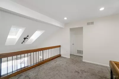 256 Centerbury Court #67, Springdale, OH 45246 - Photo 16