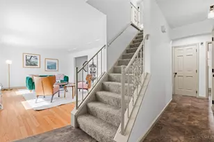 7988 Woodruff Rd, Cincinnati, OH 45255 - Photo 18