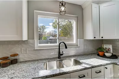 271 Albright Drive, Loveland, OH 45140 - Photo 16