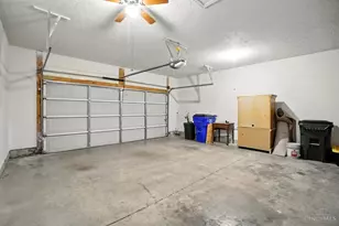 2139 Castle Pines Ct, Hamilton, OH 45013 - Photo 24