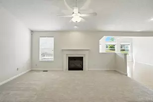 2139 Castle Pines Ct, Hamilton, OH 45013 - Photo 6