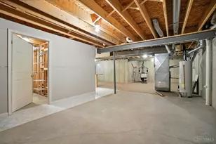 2139 Castle Pines Ct, Hamilton, OH 45013 - Photo 34