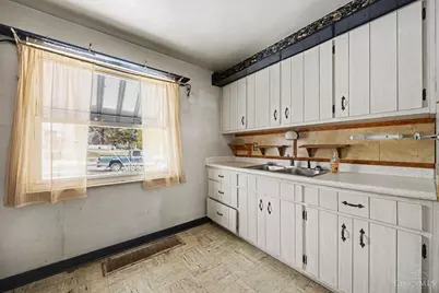 5839 N Glen Road, Green Township, OH 45248 - Photo 12