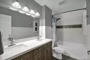 7966 Country Green Ct, West Chester, OH 45069 - Photo 14