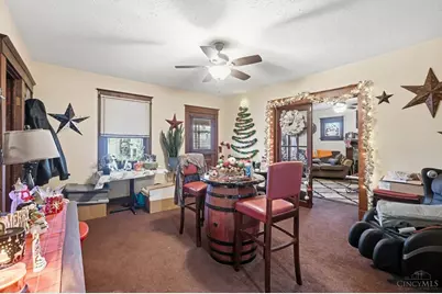 1907 Crown Avenue, Cincinnati, OH 45212 - Photo 6