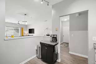 9305 Bridgecreek Dr, Springfield Township, OH 45231 - Photo 12