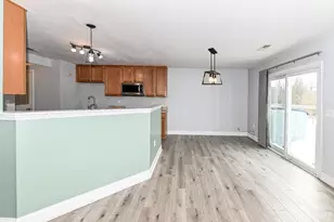 1016 Canterbury Ln, Goshen, OH 45140 - Photo 8