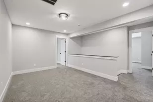 6816 Cork Dr, West Chester, OH 45069 - Photo 46