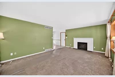 3833 Sterling Drive, Franklin Township, OH 45005 - Photo 4