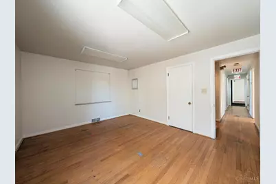 5942 Glenway Avenue, Cincinnati, OH 45238 - Photo 4