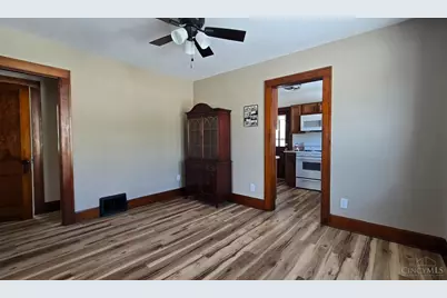 328 Corwin Avenue, Hamilton, OH 45015 - Photo 6