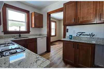 328 Corwin Avenue, Hamilton, OH 45015 - Photo 10