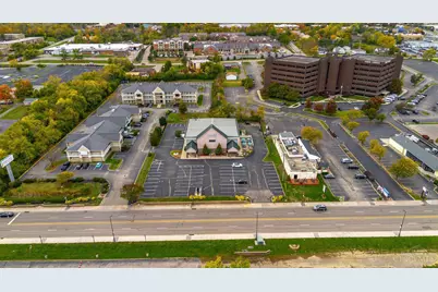 11473 Chester Road, Cincinnati, OH 45246 - Photo 8