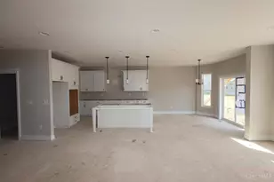 5980 Hawks Ln, Miami Township, OH 45150 - Photo 8