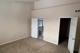 2341 Oaktree Pl, Cincinnati, OH 45238 - Photo 4