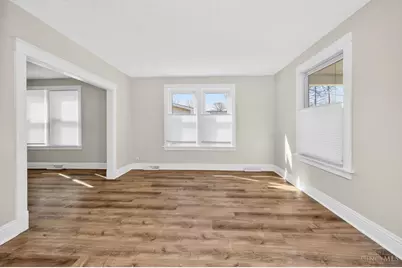 1007 W Loveland Avenue, Loveland, OH 45140 - Photo 6