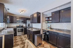 3573 S Heartwood Rd, Amelia, OH 45102 - Photo 16