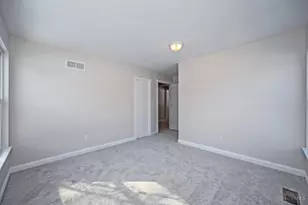 1081 Sedgefield Ct, Hamilton Township, OH 45039 - Photo 40