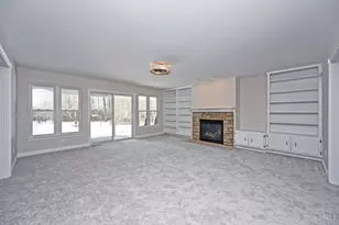 1081 Sedgefield Ct, Hamilton Township, OH 45039 - Photo 10