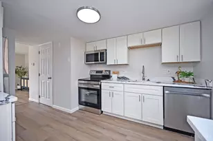 7494 Dover Dr, West Chester, OH 45069 - Photo 10