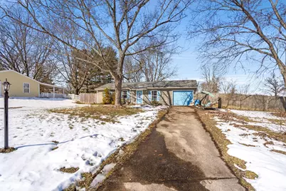 1502 Royal Oak Court, Goshen, OH 45140 - Photo 2