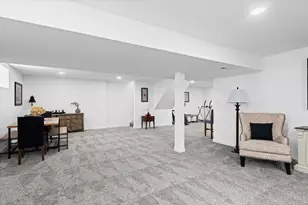 1065 Dunstan Ct, Hamilton Township, OH 45152 - Photo 28