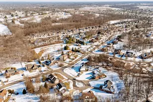 1065 Dunstan Ct, Hamilton Township, OH 45152 - Photo 46