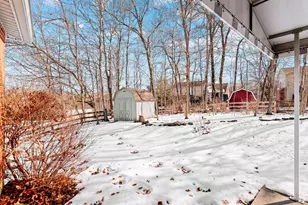 1065 Dunstan Ct, Hamilton Township, OH 45152 - Photo 38