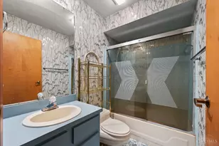 1749 Gloucester Dr, Fairfield, OH 45014 - Photo 20