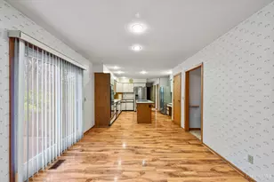 1749 Gloucester Dr, Fairfield, OH 45014 - Photo 14