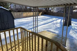 7909 Burgundy Ln, Cincinnati, OH 45224 - Photo 20