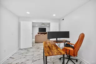 5667 Woodcreek Dr, Middletown, OH 45042 - Photo 58