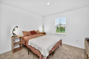 5667 Woodcreek Dr, Middletown, OH 45042 - Photo 38