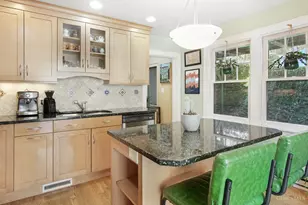 420 Warner St, Cincinnati, OH 45219 - Photo 12