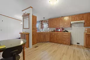 1921 Amiott Ln, Mount Orab, OH 45154 - Photo 14