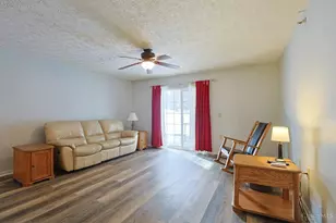 3181 Preserve Ln, Colerain Township, OH 45239 - Photo 4